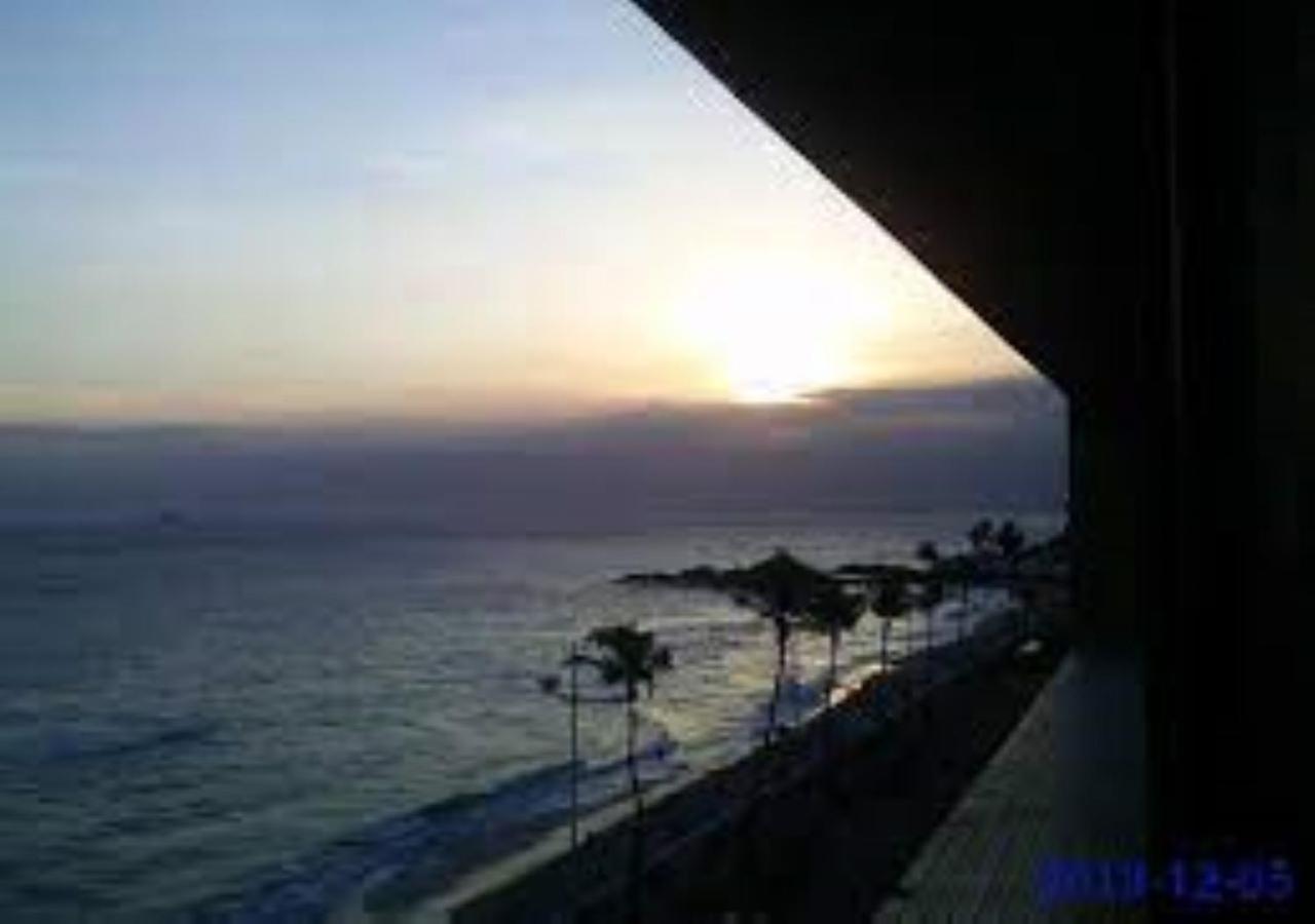 Maravilhoso Apartamento 2 Quartos Com Ofuro Porto Da Barra Salvador Summer Barra Flat Екстер'єр фото